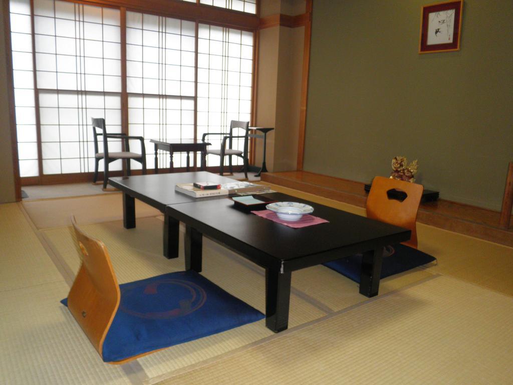 Shunjuan Idumiya Hotel Fukushima  Bagian luar foto